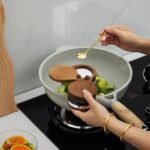 وعاء ملح وسكر 2 في 1 مصنوع من خشب الأكاسيا مع غطاء - Image 3