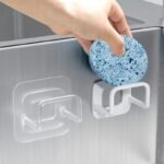 حامل إسفنج بلاستيكي موفر للمساحة - رف حائط لاصق - Image 2